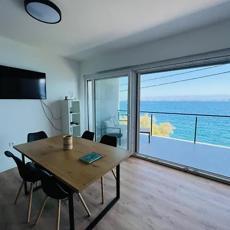 Lovely Zala Apartment Kali