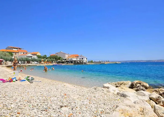 Lovely Zala Apartamento Kali